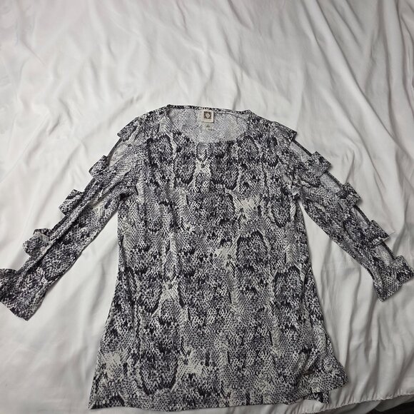 Anne Klein Snakeskin Print Ruffle Sleeve Blouse – Size M - Picture 1 of 8